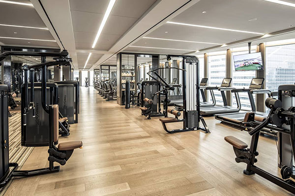 العلم يرشد اللياقة البدنية ويتمتع بحياة صحية